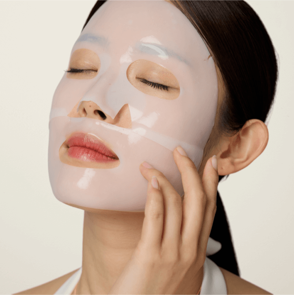 Bohicare Pro-Age Collagen Lifting Mask 35g x 4ea in use